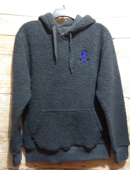 Adam Levine gray Sherpa pullover hoodie - Picture 4 of 7